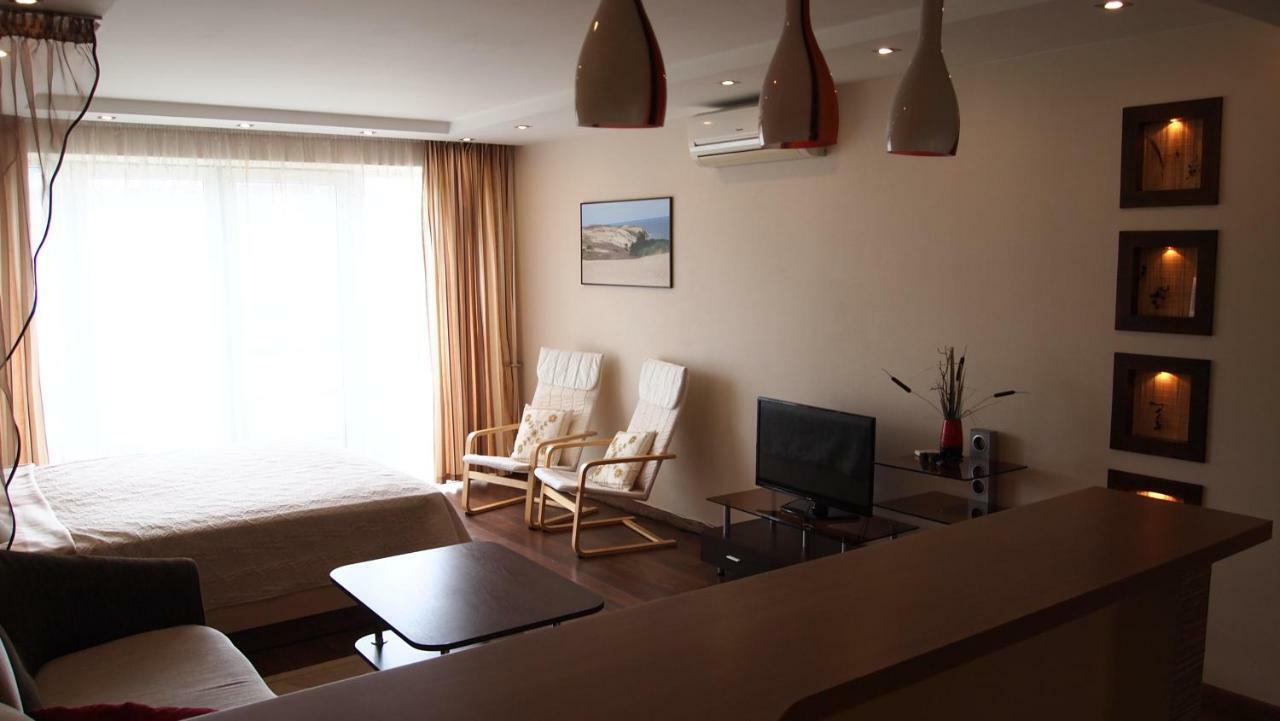 Pusynas Apartments Juodkrantė Екстериор снимка