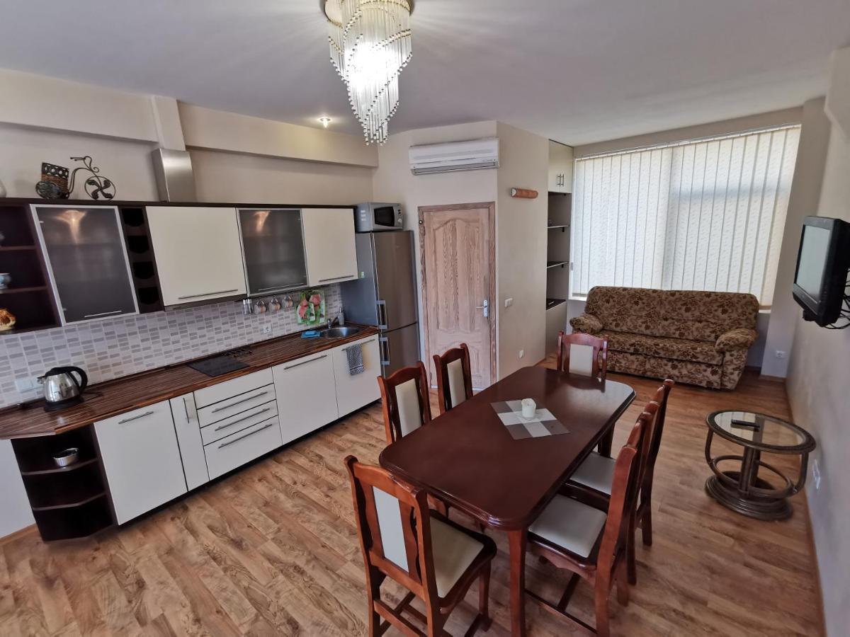 Pusynas Apartments Juodkrantė Екстериор снимка